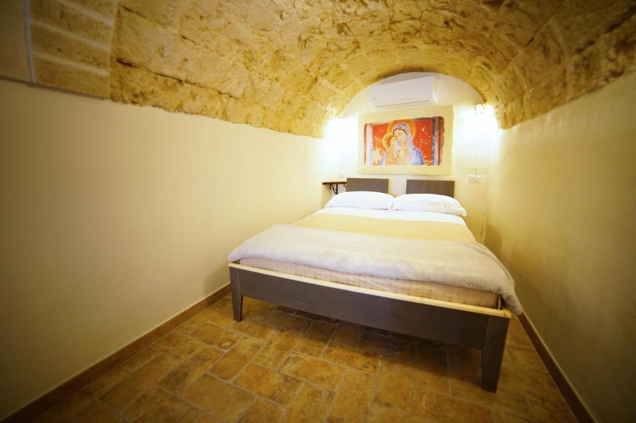 Bed and Breakfast La Pergola Ai Sassi Матера Экстерьер фото